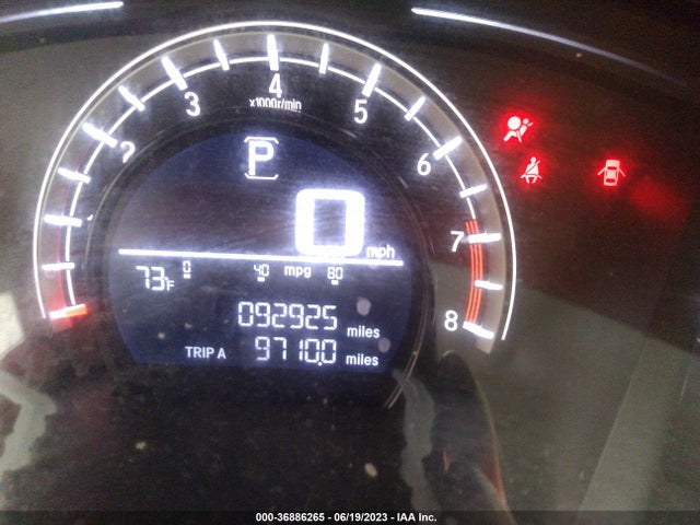 Honda CR-V LX 2017 7FARW5H38HE000119 Image 16