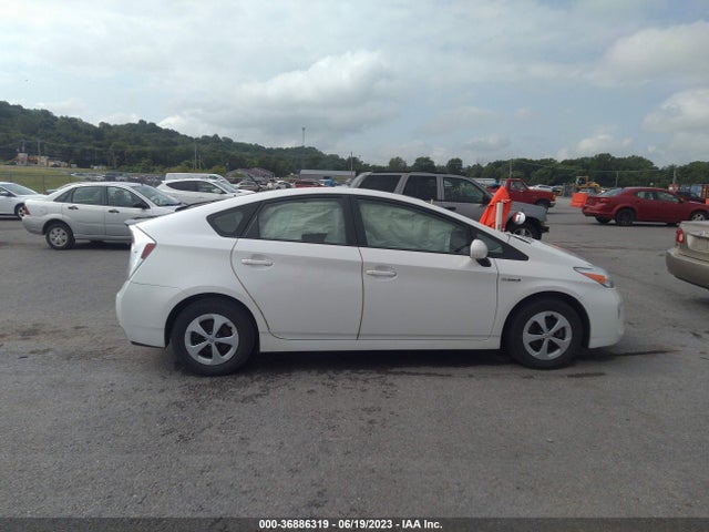 Toyota Prius Four/five/three/one/two 2014 JTDKN3DUXE0361459 Image 5