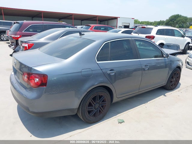 2009 VOLKSWAGEN JETTA SEDAN SE VIN: 3VWRM71K49M096078