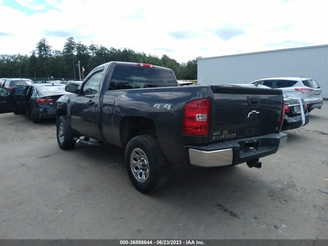 2011 CHEVROLET SILVERADO 1500 WORK TRUCK VIN: 1GCNKPE08BZ197306