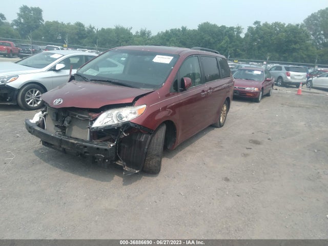 Toyota Sienna Xle/xle Aas/ltd 2015 5TDYK3DC1FS636211 Image 2