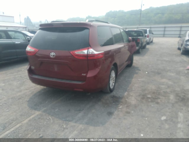 Toyota Sienna Xle/xle Aas/ltd 2015 5TDYK3DC1FS636211 Image 4