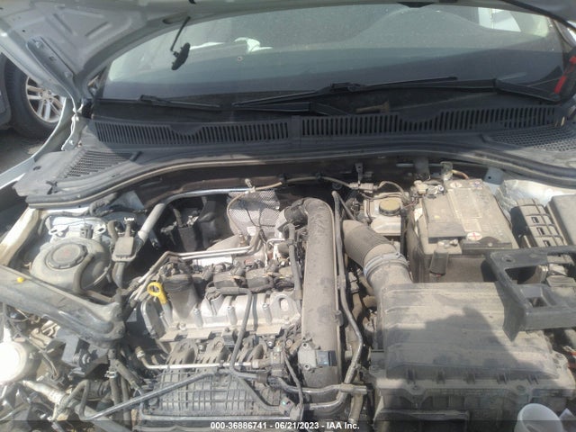 3VWC57BU9KM136423 Volkswagen Jetta S/se/r-line