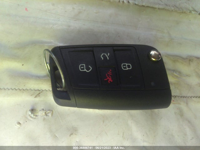 3VWC57BU9KM136423 Volkswagen Jetta S/se/r-line