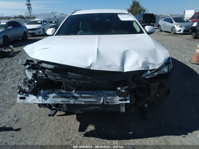 W04GU8SX8J1113566 Buick Regal Tourx Preferred