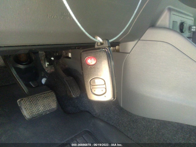 Toyota Prius V Two/three/five 2014 JTDZN3EU3E3366174 Image 3