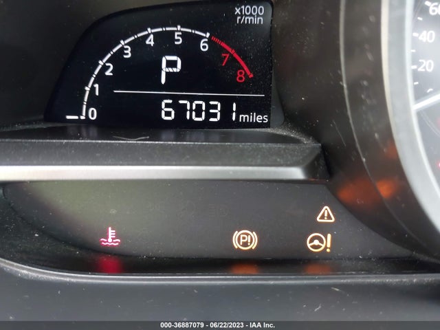 Mazda Mazda3 4-door Touring 2018 3MZBN1V38JM243876 Image 8