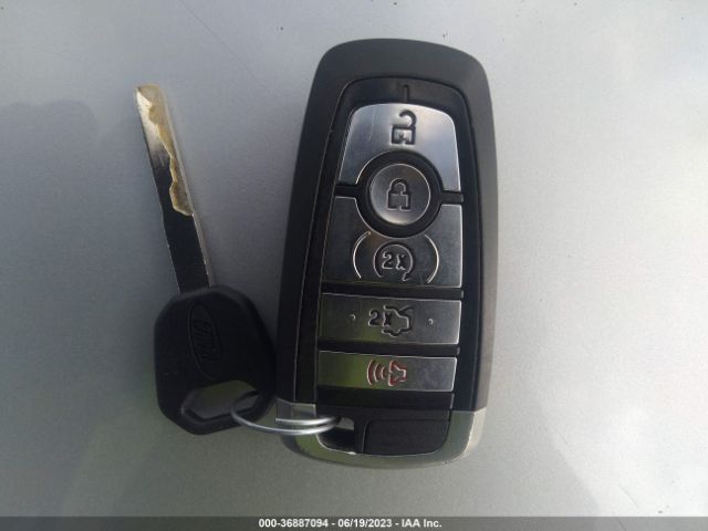 1FM5K8GT1JGA14962 Ford EXPLORER SPORT