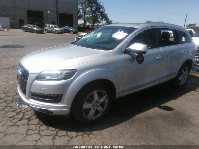 Audi Q7 3.0t Premium 2015 WA1CGAFE6FD014790 Image 2