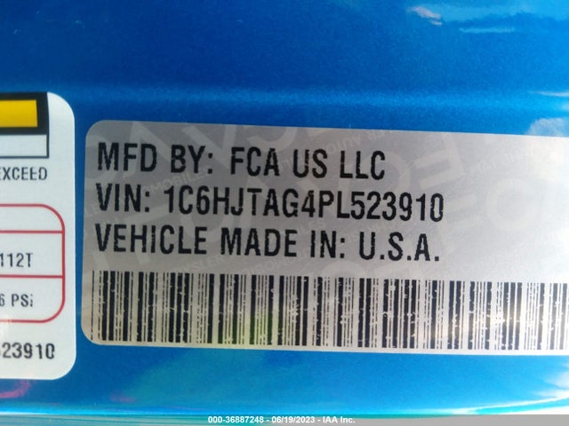 2023 Jeep Gladiator, VIN: 1C6HJTAG4PL523910