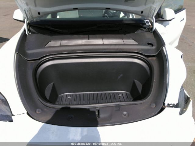7SAYGDEF9NF382334 Tesla Model Y Performance