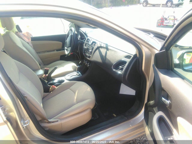 1C3CCBBB0EN150686 Chrysler 200 Touring