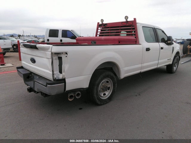 Ford Super Duty F-350 Srw Lariat/xl/xlt/king Ranch 2017 1FT7W3AT2HED28252 Image 4