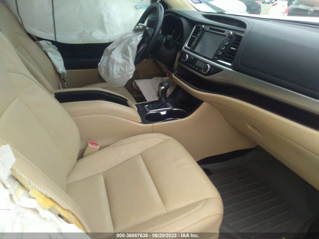 Toyota Highlander Xle 2016 5TDKKRFH0GS140836 Image 5