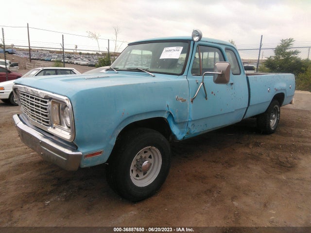 1977 DODGE W200 VIN: W27BJ7S150155