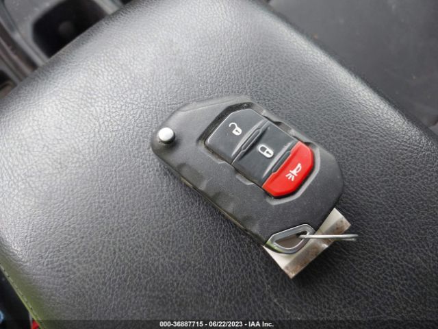 1C4HJXDG5KW577199 Jeep Wrangler Unlimited Sport S
