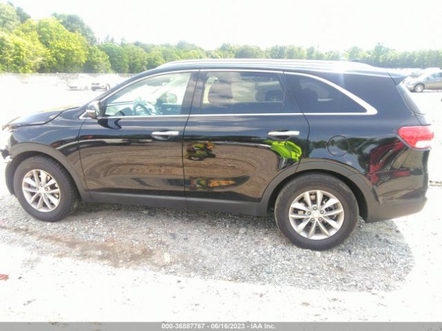 5XYPG4A59GG113820 KIA SORENTO LX