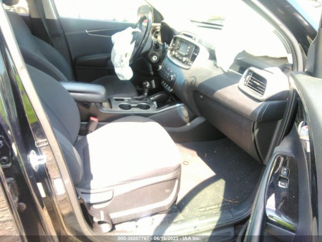 5XYPG4A59GG113820 KIA SORENTO LX