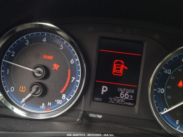 Toyota COROLLA LE 2019 2T1BURHEXKC222426 Image 8