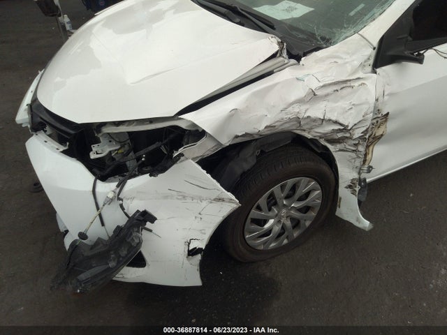 Toyota COROLLA LE 2019 2T1BURHEXKC222426 Image 13