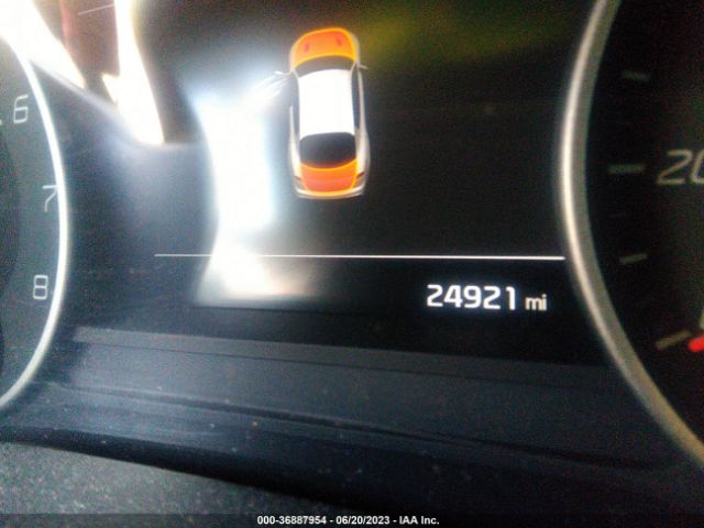 KNAE25LA9J6012368 KIA Stinger Premium