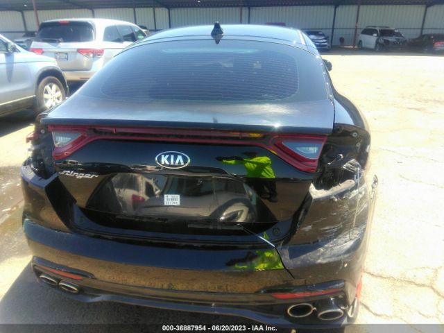 KNAE25LA9J6012368 KIA Stinger Premium