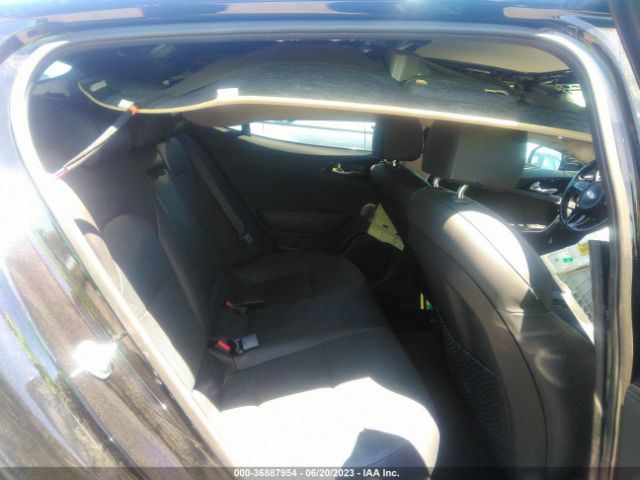KNAE25LA9J6012368 KIA Stinger Premium