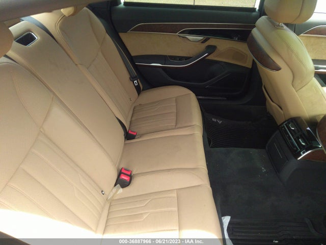 2021 Audi A8, VIN: WAU8DAF89MN028184