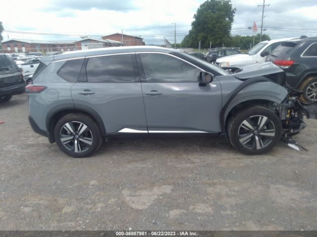 5N1AT3CA1MC692867 Nissan Rogue Sl