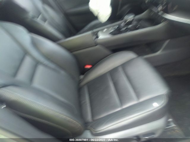 5N1AT3CA1MC692867 Nissan Rogue Sl