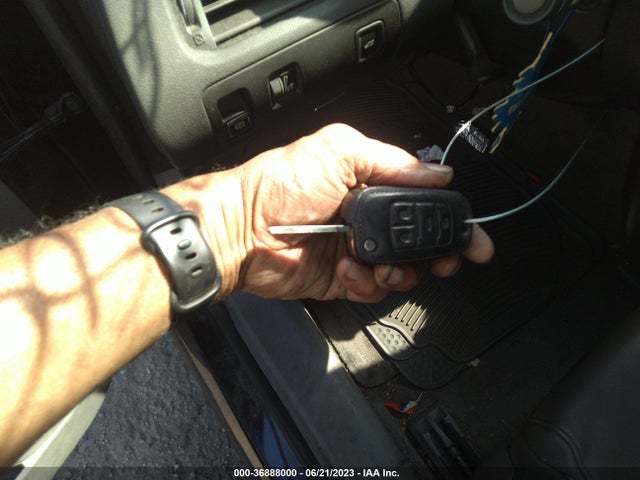 Chevrolet IMPALA LT 2016 2G1115S34G9144696 Image 3