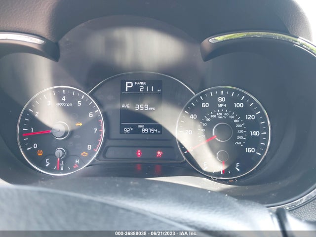 KIA FORTE LX 2018 3KPFK4A77JE221580 Image 13