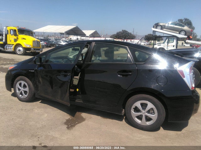 Toyota Prius Four 2015 JTDKN3DUXF0436503 Image 6