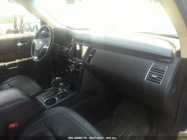 2017 Ford Flex, VIN: 2FMHK6D88HBA05887