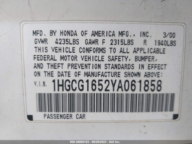 2000 HONDA ACCORD SDN EX W/LEATHER VIN: 1HGCG1652YA061858