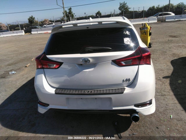 Toyota COROLLA IM 2018 JTNKARJE3JJ564415 Image 16