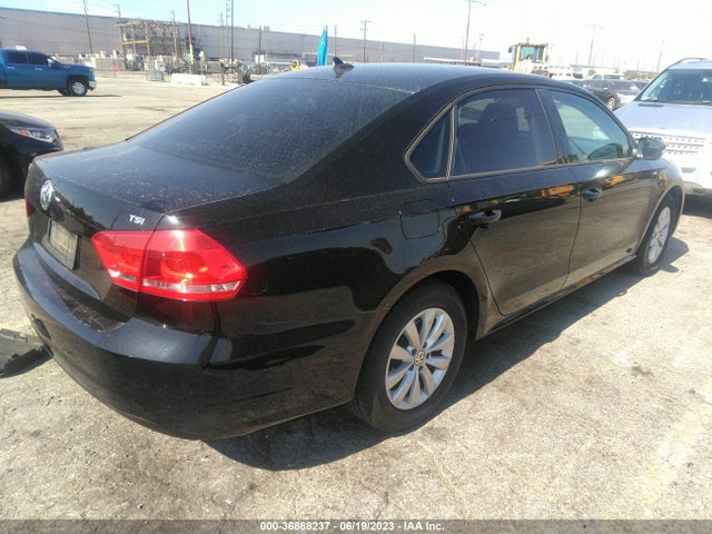 1VWAT7A36FC054999 Volkswagen Passat 1.8t Wolfsburg Ed