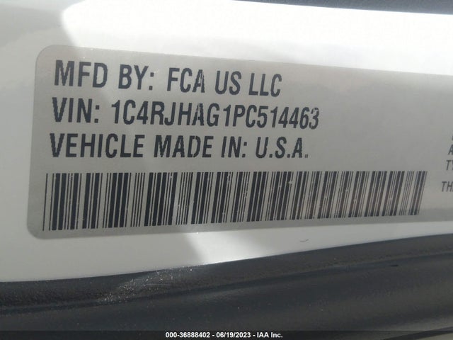 1C4RJHAG1PC514463 Jeep Grand Cherokee Laredo