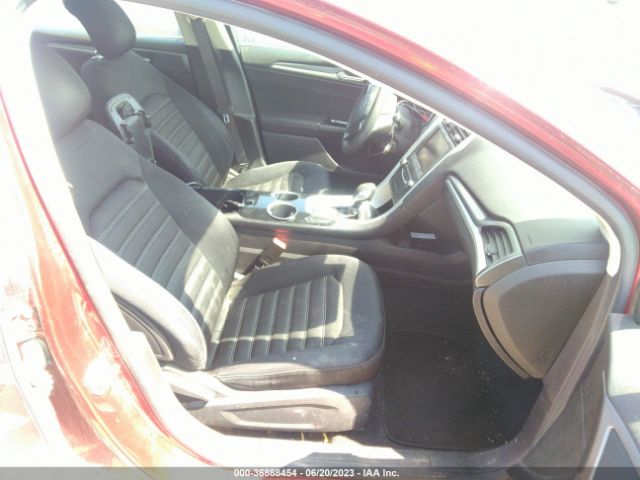 3FA6P0HD0ER150068 Ford FUSION SE