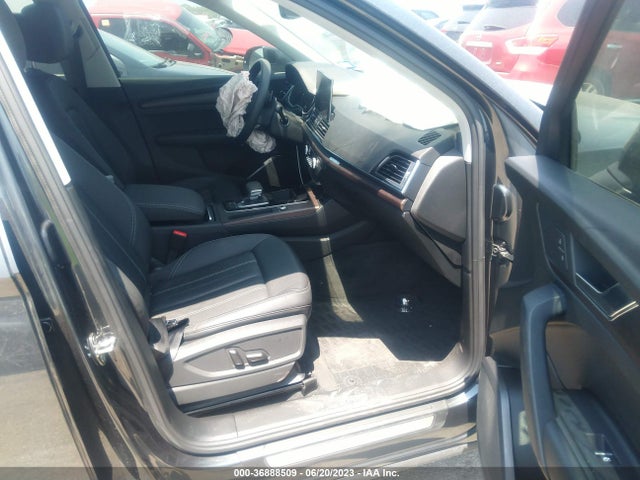 WA1AAAFY5M2081084 Audi Q5 PREMIUM