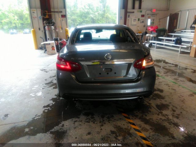 1N4AL3AP4JC185622 Nissan Altima 2.5 S