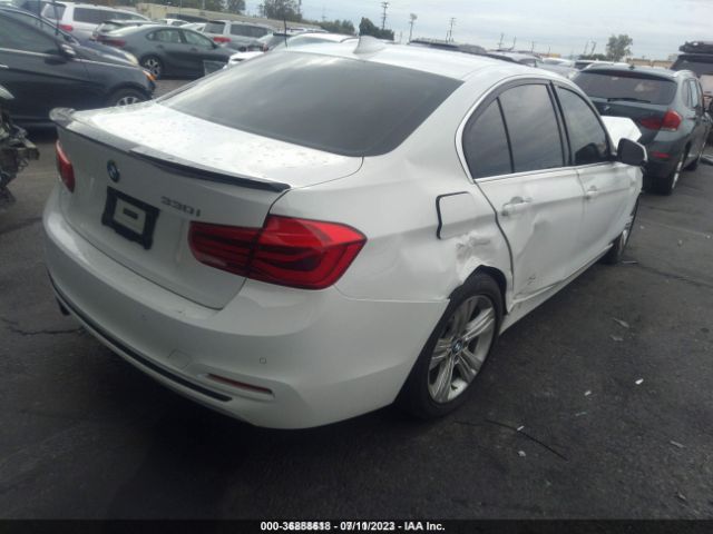 WBA8B9G37HNU56476 BMW 3 Series 330i