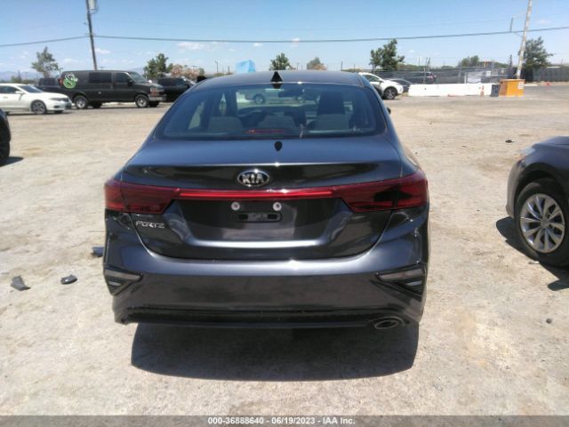 3KPF24AD9LE195816 KIA Forte Lxs