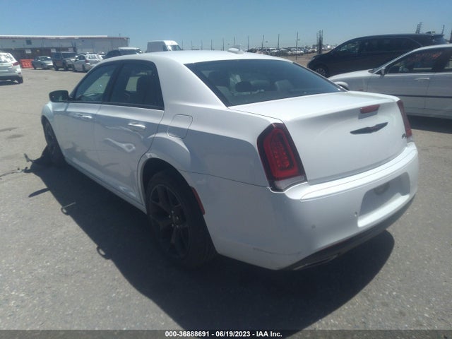 2C3CCABG4MH532751 Chrysler 300 300s