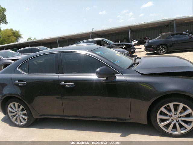 2008 LEXUS IS 250 VIN: JTHCK262485020910