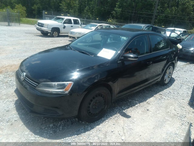 3VWD17AJ3EM388101 Volkswagen Jetta Sedan Se