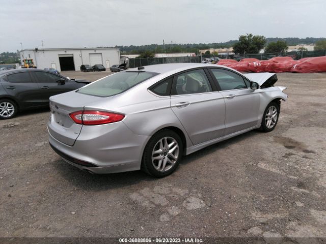 3FA6P0H75FR267107 Ford FUSION SE