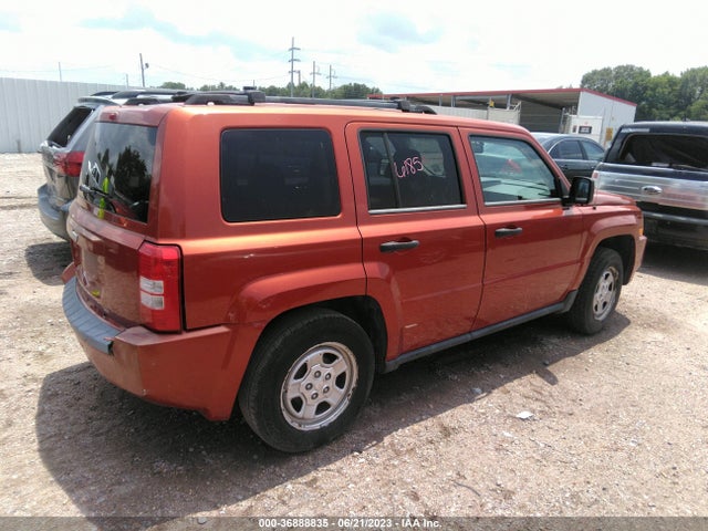 2008 JEEP PATRIOT SPORT VIN: 1J8FT28018D783831