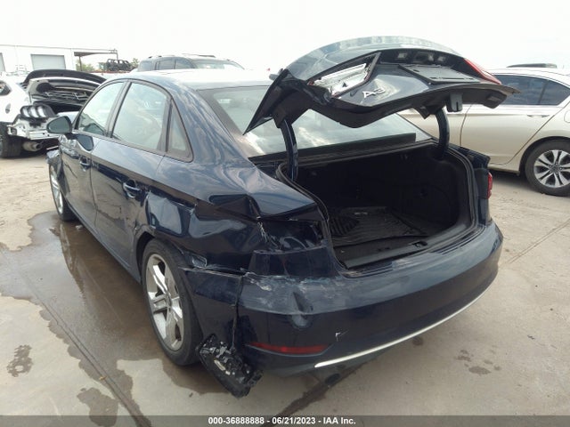 WAUB8GFF5H1015117 Audi A3 Sedan Premium