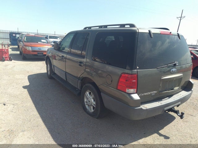 2005 FORD EXPEDITION SPECIAL SERVICE/XLT VIN: 1FMPU15575LA15030